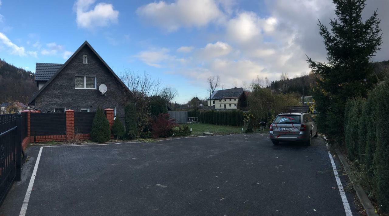 Dom Nad Kwisa Apartment Swieradow-Zdroj Luaran gambar